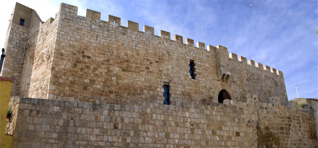 Castillo De Grisel Exterior foto